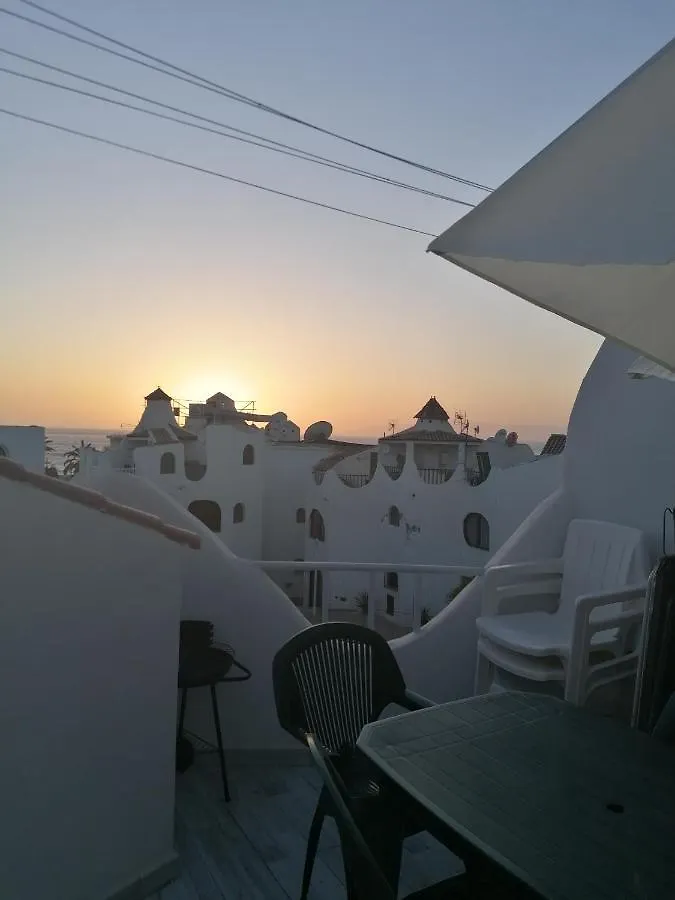 Wonderful White Appartament In Las Tortugas Playa de las Américas 0*,  Spanien