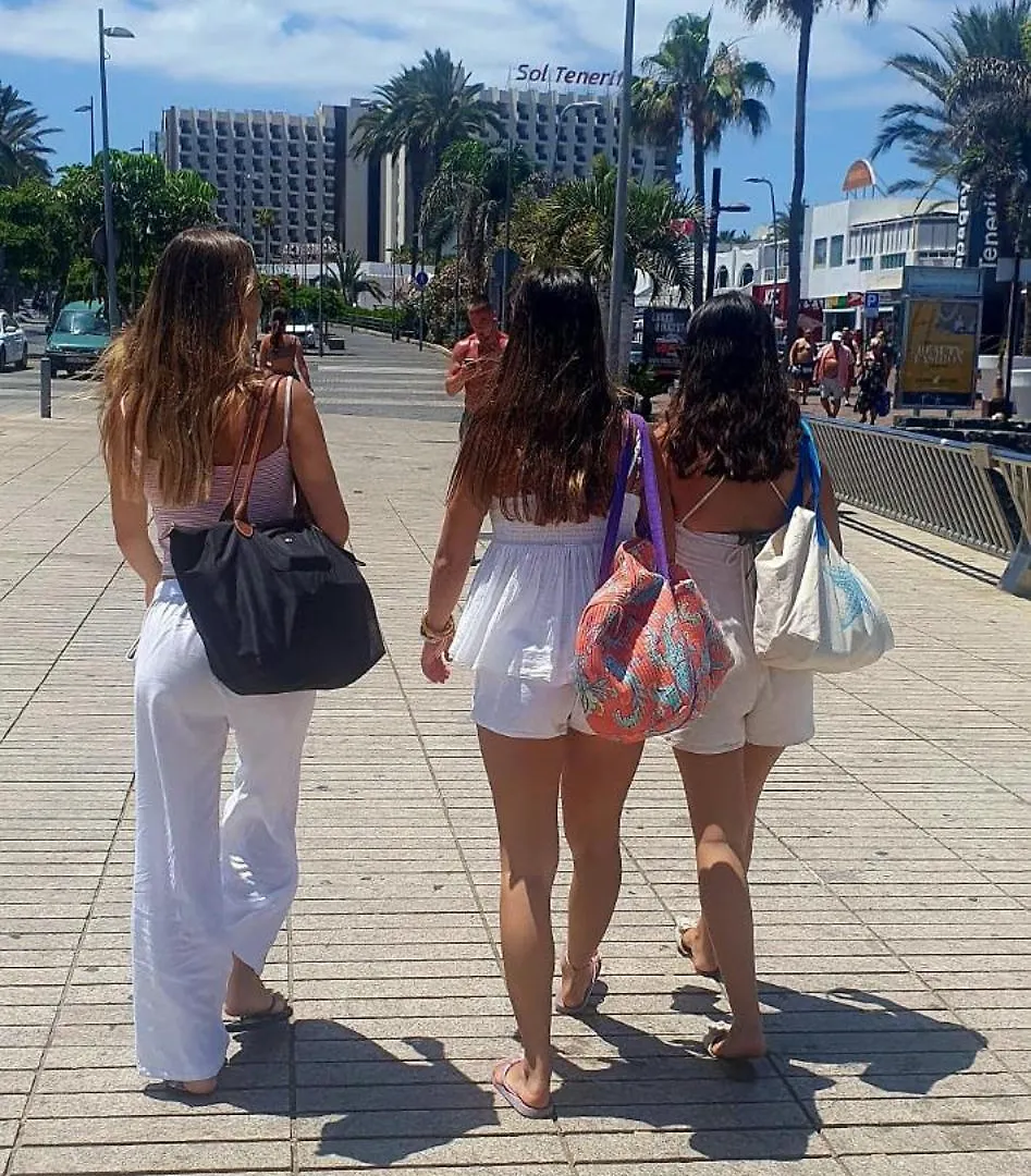 Wonderful White Appartament In Playa Las Americas Playa de las Américas Lejlighed