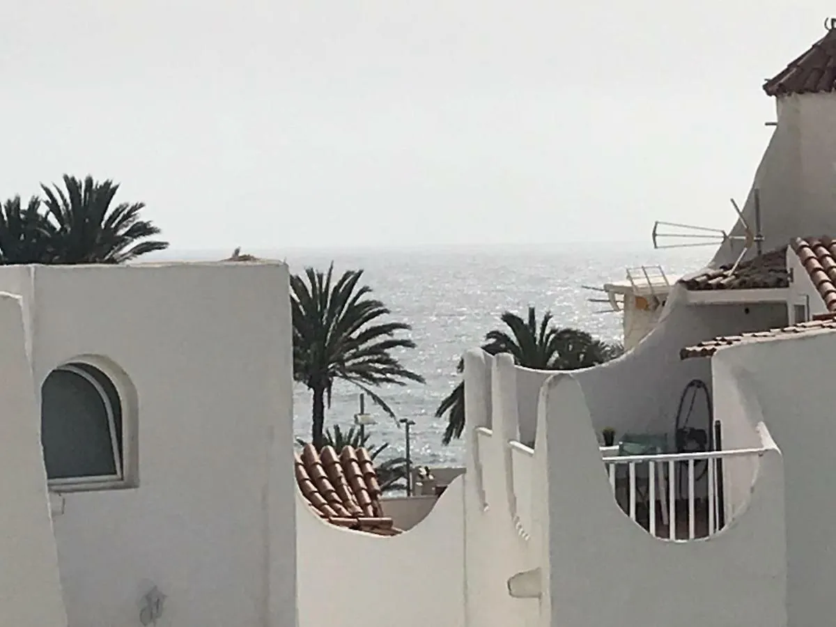 Wonderful White Appartament In Las Tortugas Playa de las Américas 0*,  Spanien